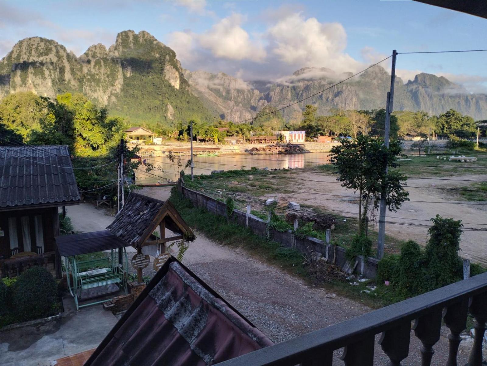 Bungalows Le Jardin Vangvieng วังเวียง ภายนอก รูปภาพ